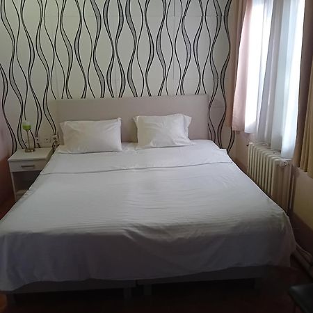Vila Silia Skopje Exterior photo