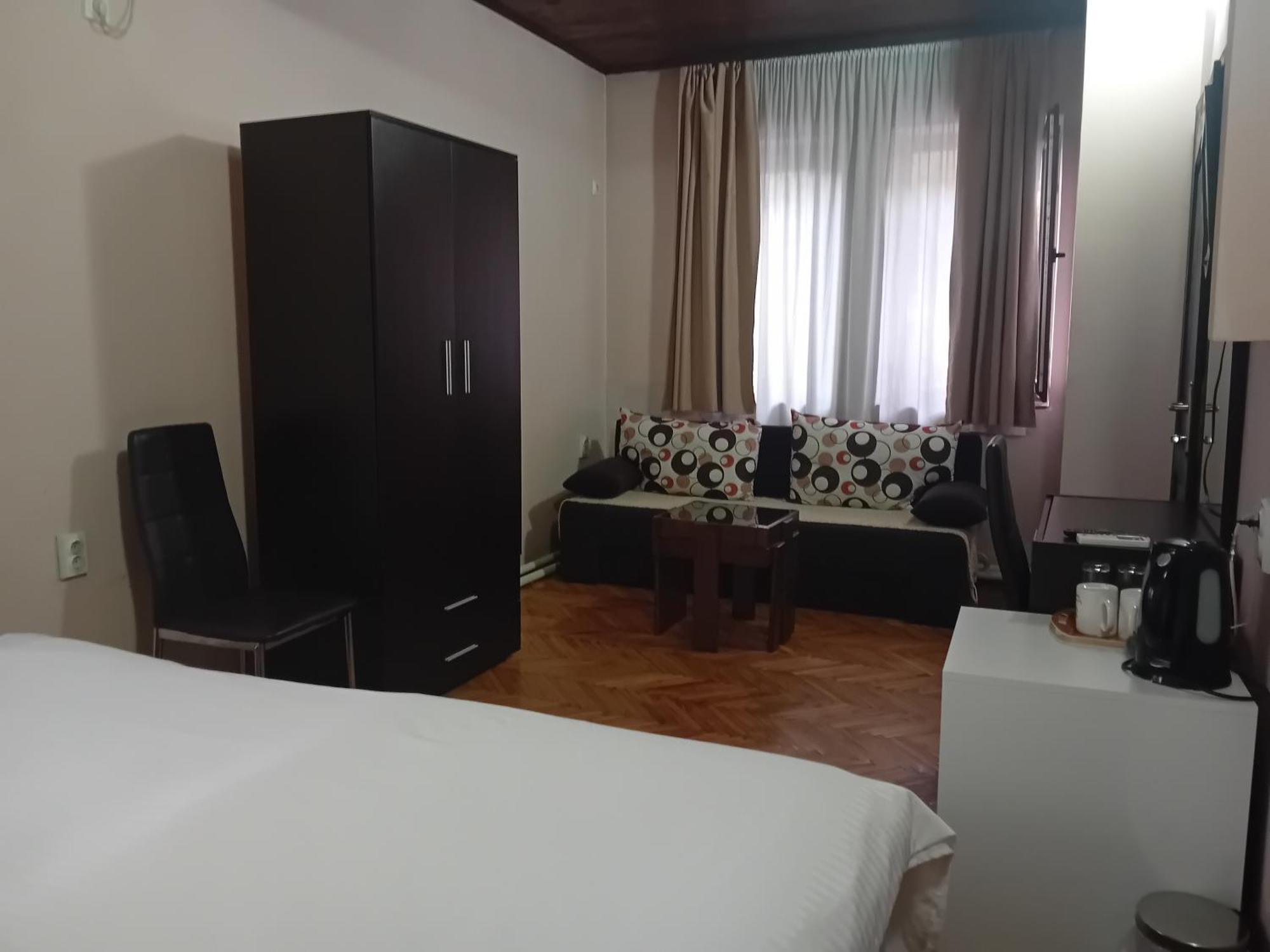 Vila Silia Skopje Exterior photo